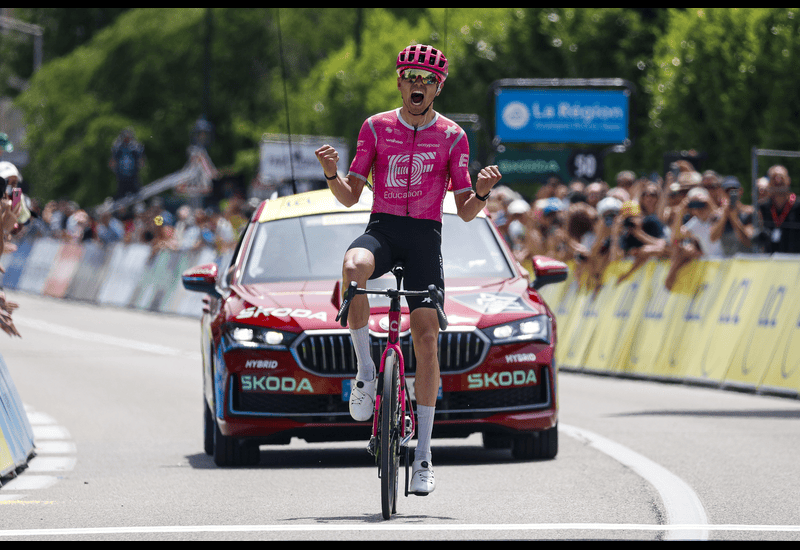 Auvergne Rhone Alpes: winning escape by Baudin