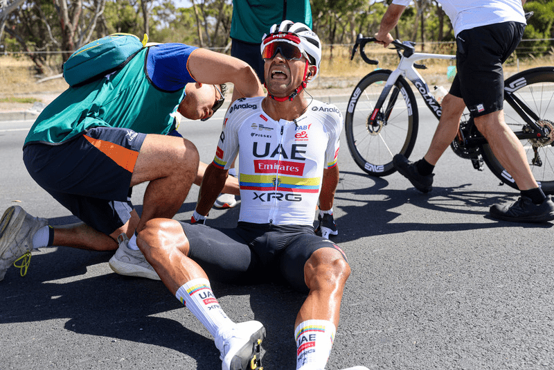 El ciclismo se enfrenta a caídas: la lista de lesionados de 2026