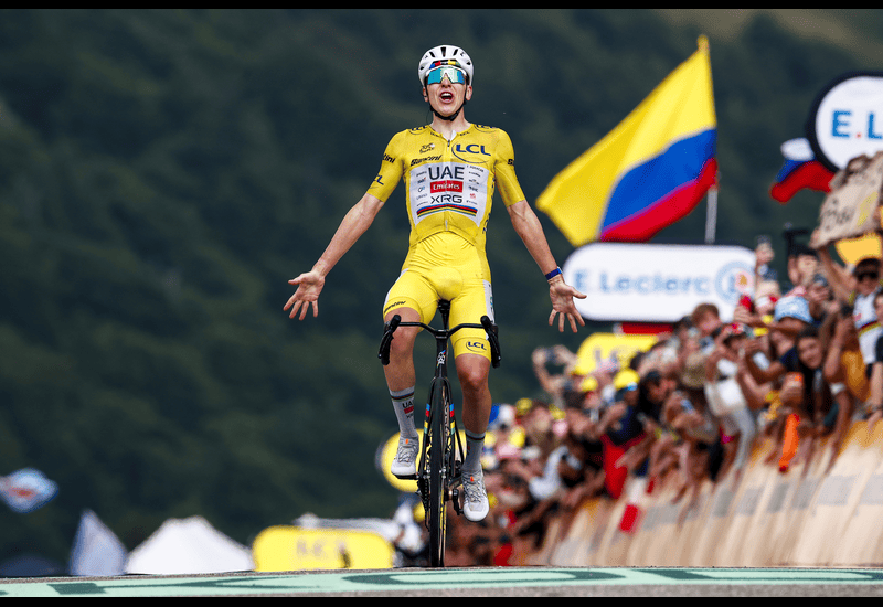 Pogacar plays poker at the Tour de France