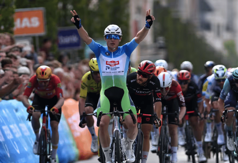 Renewi Tour: Philipsen tris and GC