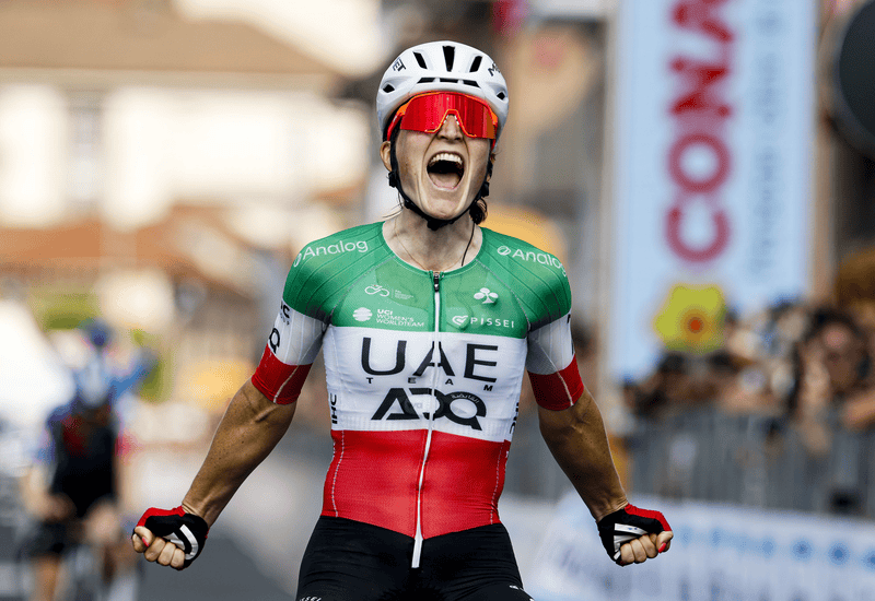 'I just want to sleep for a week' - Longo Borghini enjoys the Tour podium