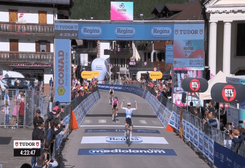 Giro Women: Vollering wins in the Dolomites