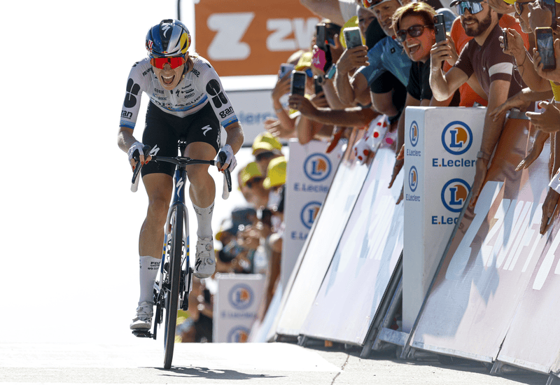 Vollering lamenta sus decisiones en el Ventoux.
