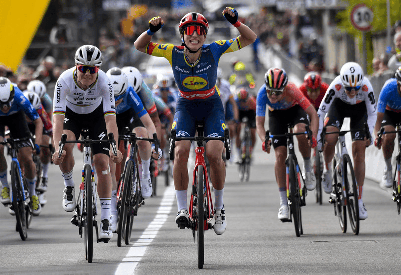 Balsamo finishes with a bang: the former world champion triumphs at the Egmont Cycling Race.