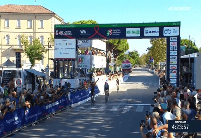 Ion Izagirre remporte le Mémorial Pantani