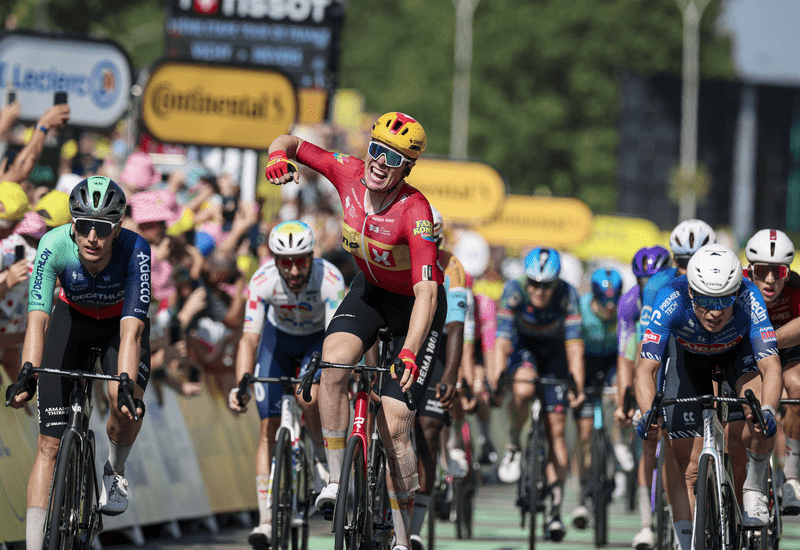Tour de France, Stage 11: Waerenskjold surprises in sprint