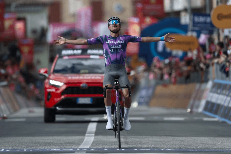 Luke Plapp : « La domination de Pogačar va dynamiser la course et nous offrir davantage d'opportunités. »