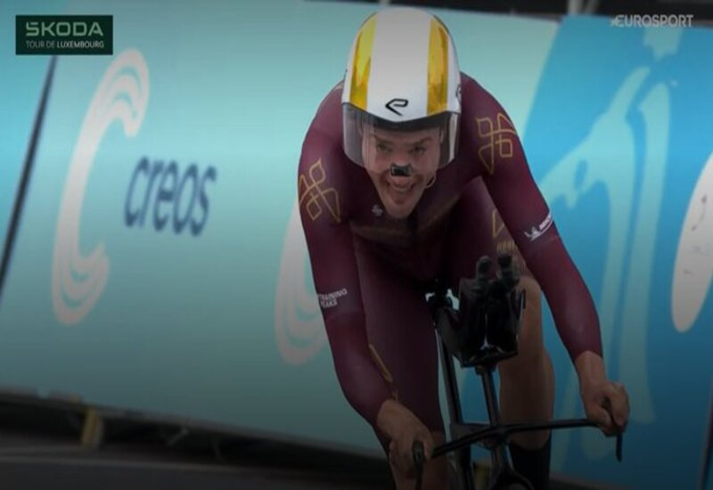 Leo Hayter resta al Modern Adventure anche nel 2027