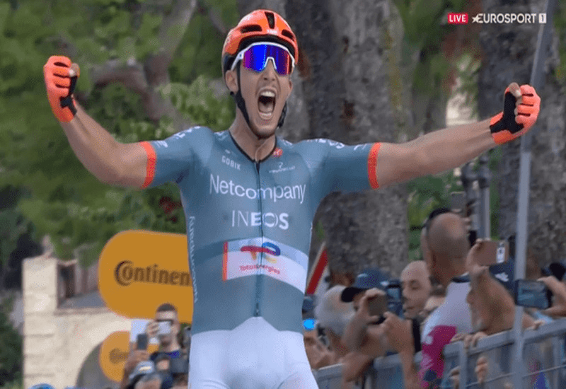 Giro d'Abruzzo: Vauquelin vince 4a tappa e classifica generale