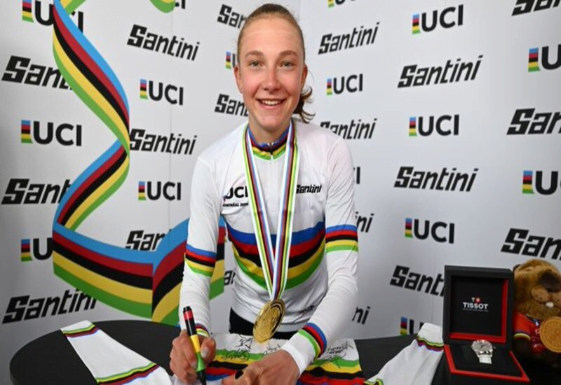 World Championships: Chladoňová outshines Holmgren to win the Under-23 women's gold medal.