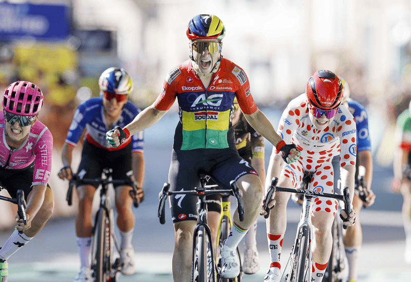 Tour de France Femmes: Kim Le Court-Pienaar firma un capolavoro nella volata a otto della tappa 6